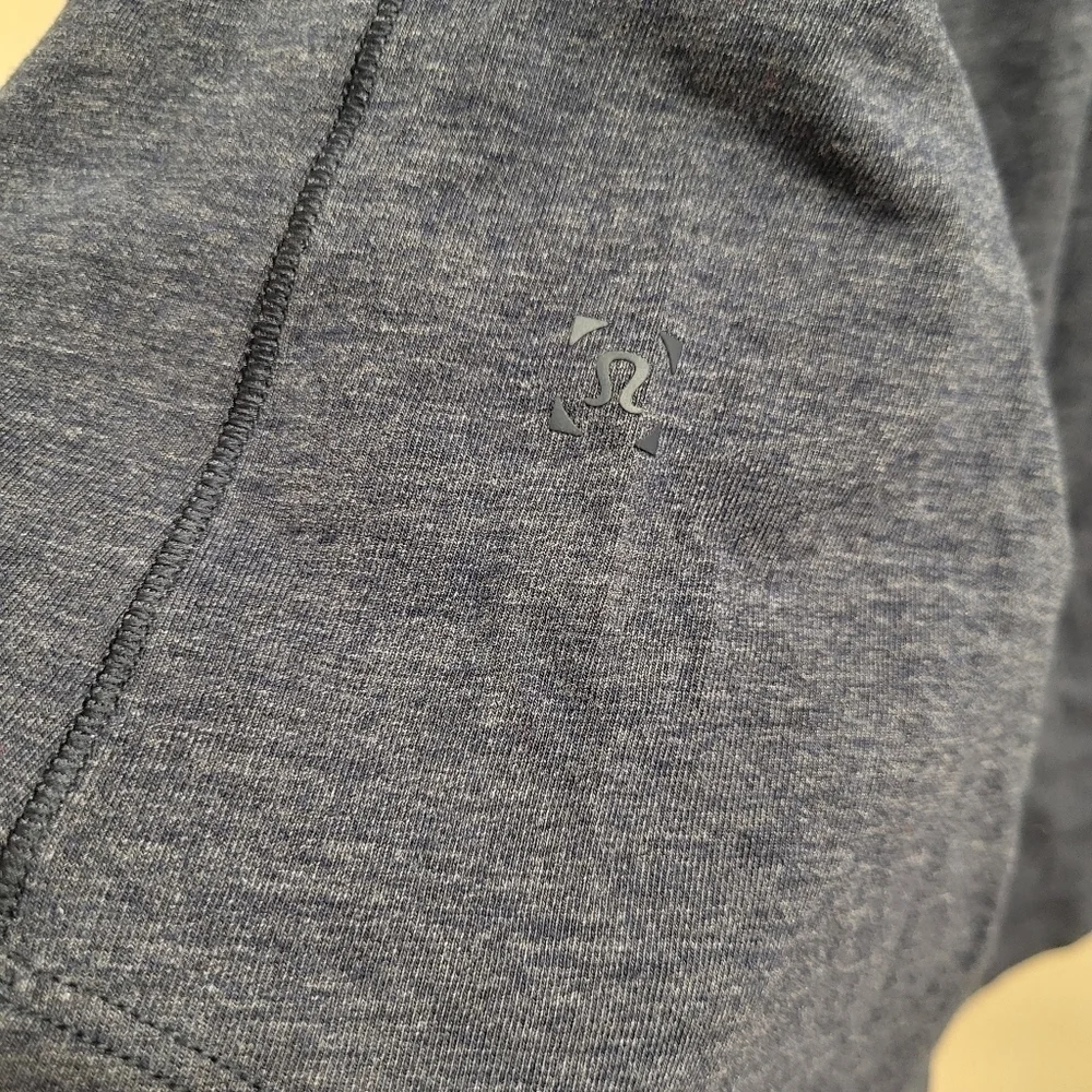 Lululemon 5 Year Basic Tee Heathered Nautical Navy Sz M - Picture 4 of 4